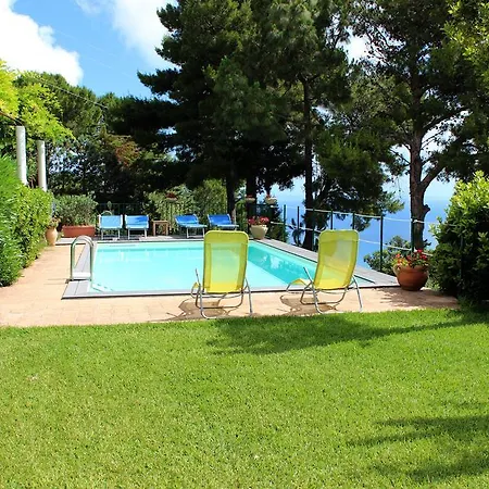 Eleanto Appartement *
