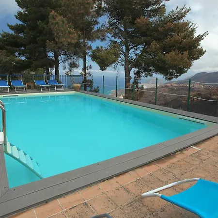 Eleanto Appartement *