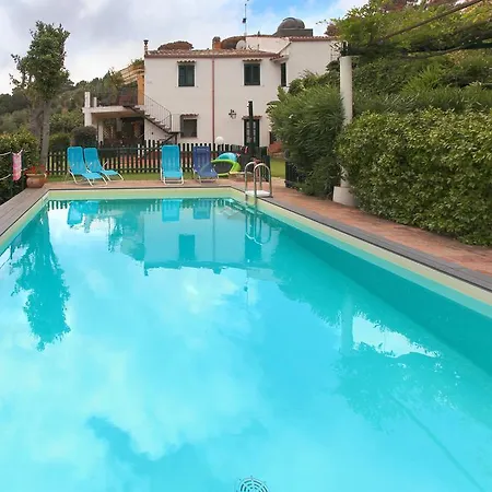 Eleanto Apartment