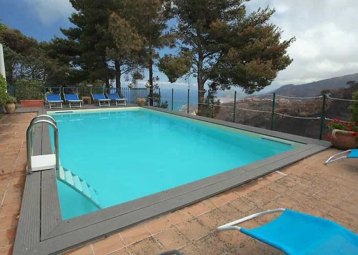 Eleanto Appartement *